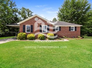 219 Oak Ridge Ln, Lexington, SC 29073