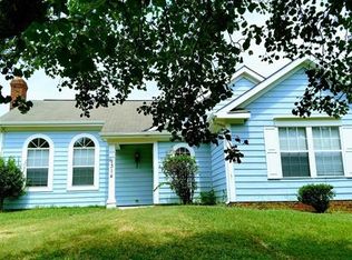 1314 Gretna Green Dr, Charlotte, NC 28217