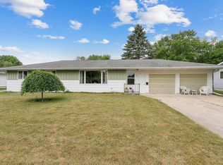 265 N 9th St, HILBERT, WI 54129