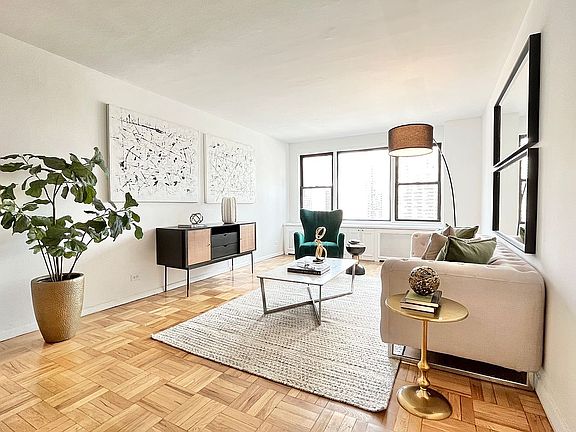 2nd image of 333 E 34th St APT 14N