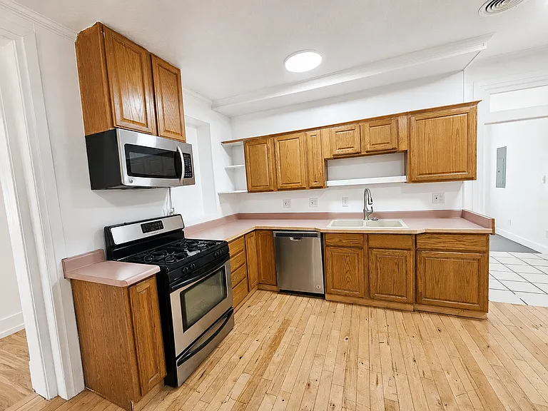 13224 S Redwood Rd — Photo 7