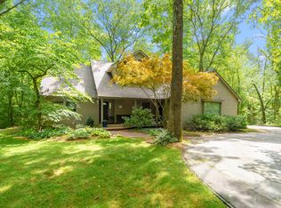 8575 S 2nd St, Mattawan, MI 49071