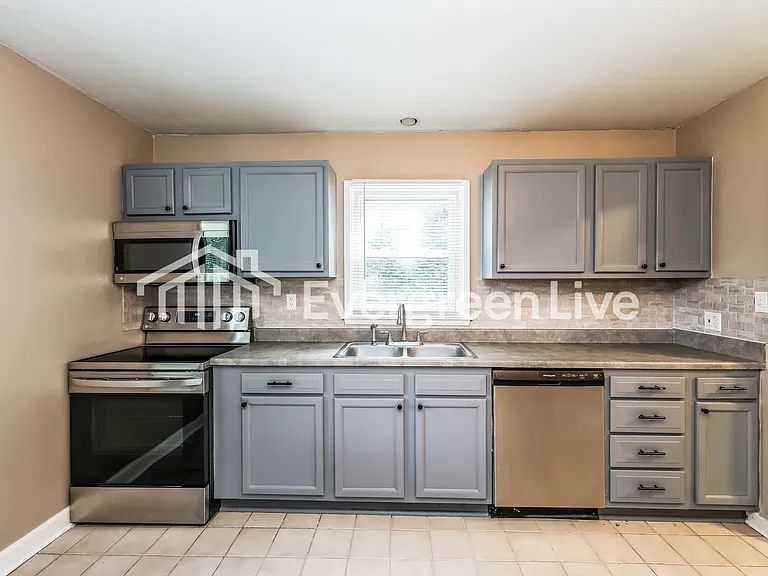 6504 Coffey St — Photo 7