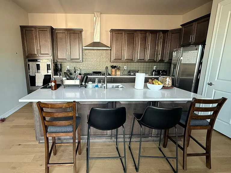 965 Promenade Dr — Photo 2