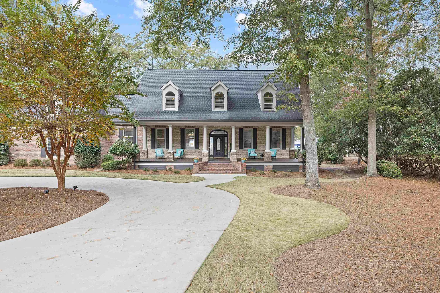 154 Bradford Dr photo 1