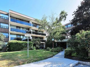 10 Sunrise Ave #214, Toronto, ON M4A2R1