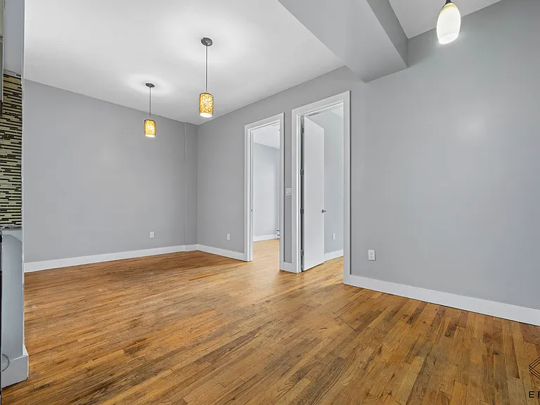 1073 Bedford Ave #3C — Photo 5