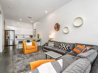202 N Linn St UNIT 201, Iowa City, IA 52245