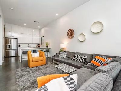 202 N Linn St UNIT 201, Iowa City, IA, 52245