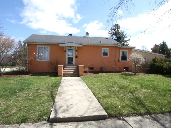 814 Campbell St, Joliet, IL 60435