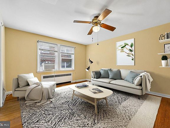 2nd image of 2301 41st St NW APT 302