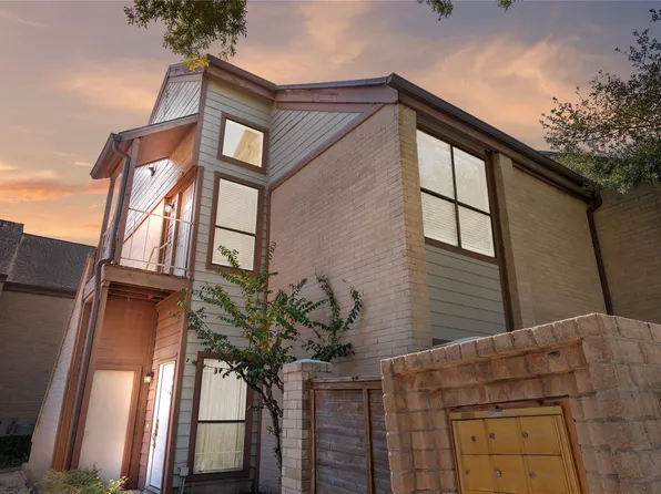 8231 Sands Point Dr #154, Houston, TX 77036