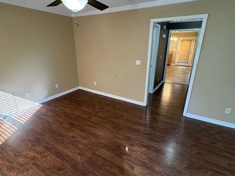121 Bilco St #4 — Photo 4