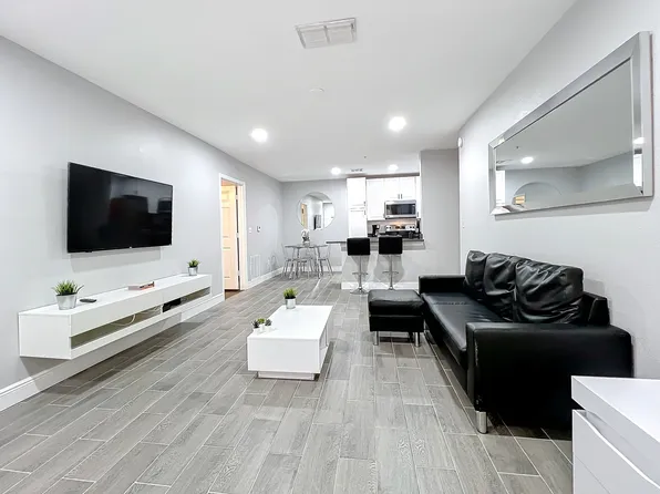 4360 S Kirkman Rd #1203, Orlando, FL 32811