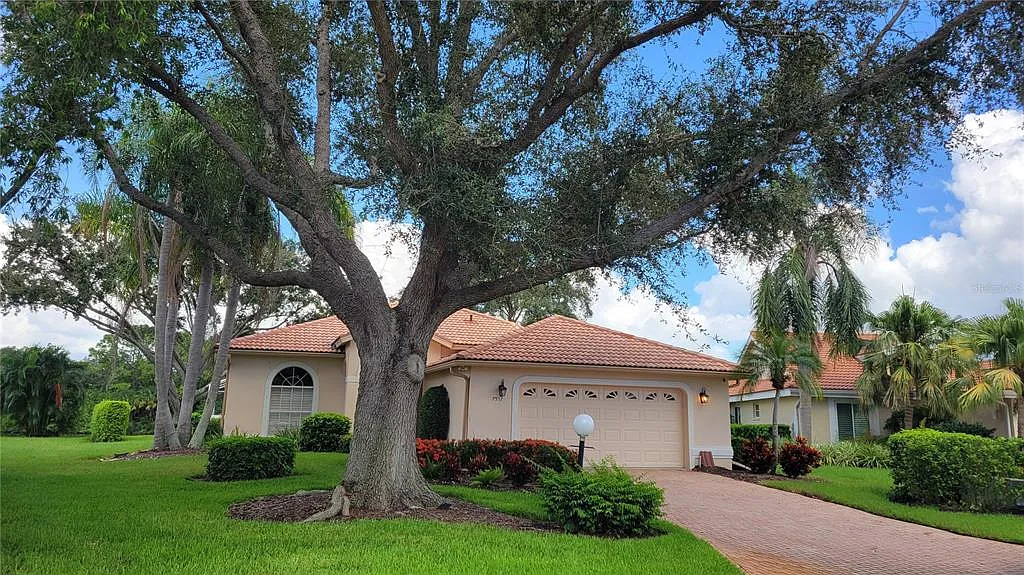 3 bed, 2.0 bath, 1782 sqft, $7,000 — Photo 2