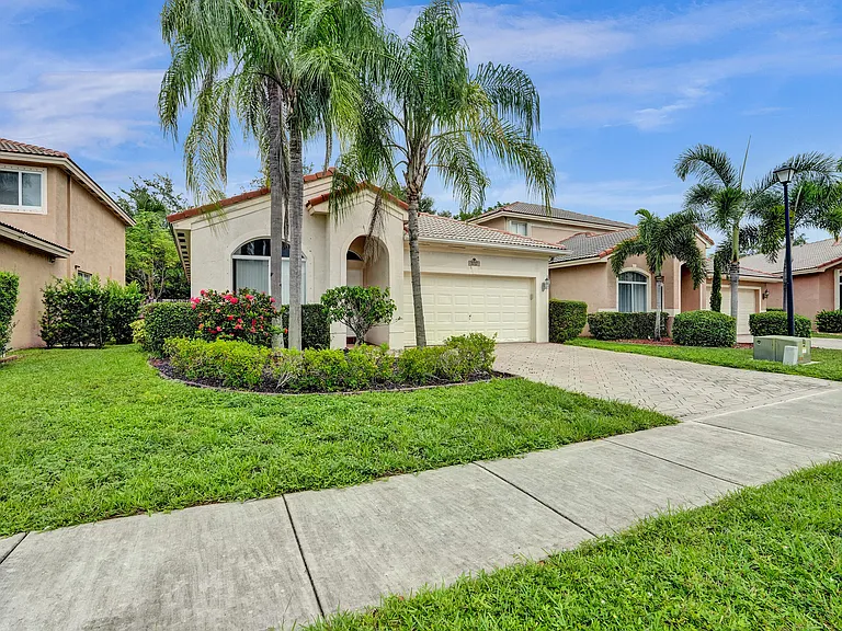 3717 Pebblebrook Mnr — Photo 5