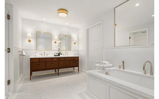 Sold by Douglas Elliman | media 6