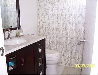 2nd image of 500 Northlake Blvd