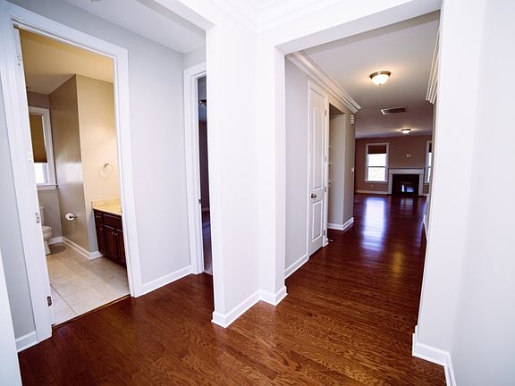 4th image of 14825 Brotherly Ln