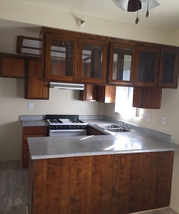 1st image of 14323 Cerise Ave