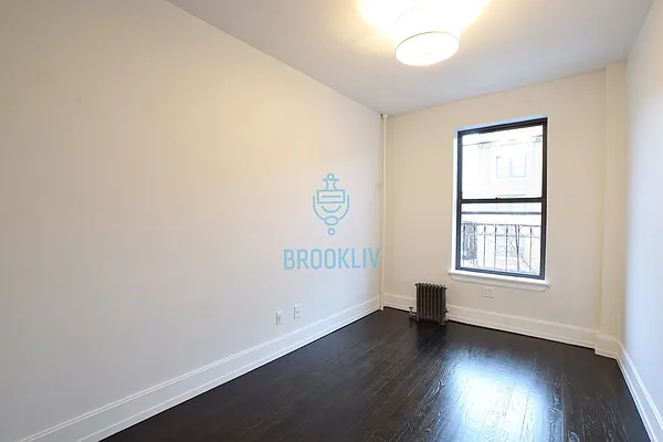 Rented by null | media 15