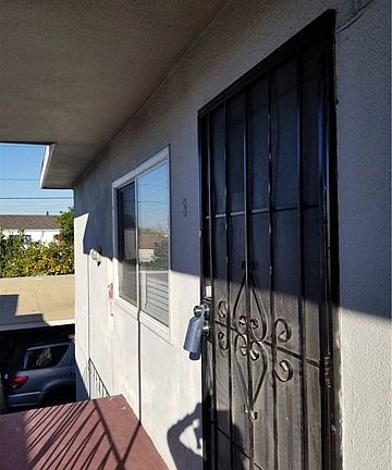 3rd image of 7723 Walker Ave