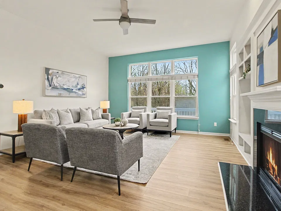 1411 N Bay Dr