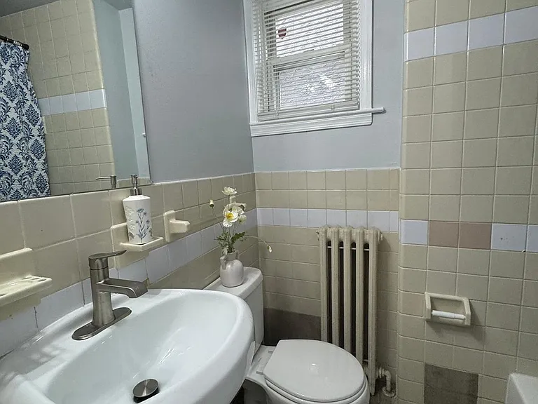 229 Clifton Ave #1 — Photo 4