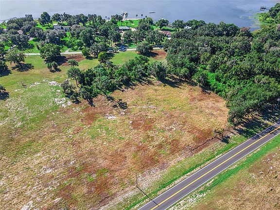 5th image of 742 N LAKE REEDY BOULEVARD