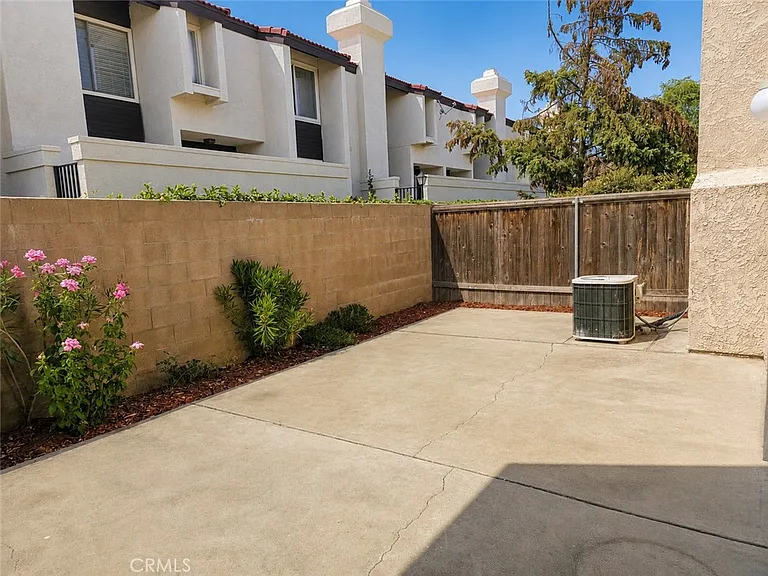 1567 Corte Santana — Photo 15