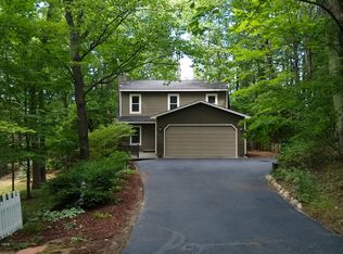 4605 Weathering Heights Rd, Traverse City, MI 49686