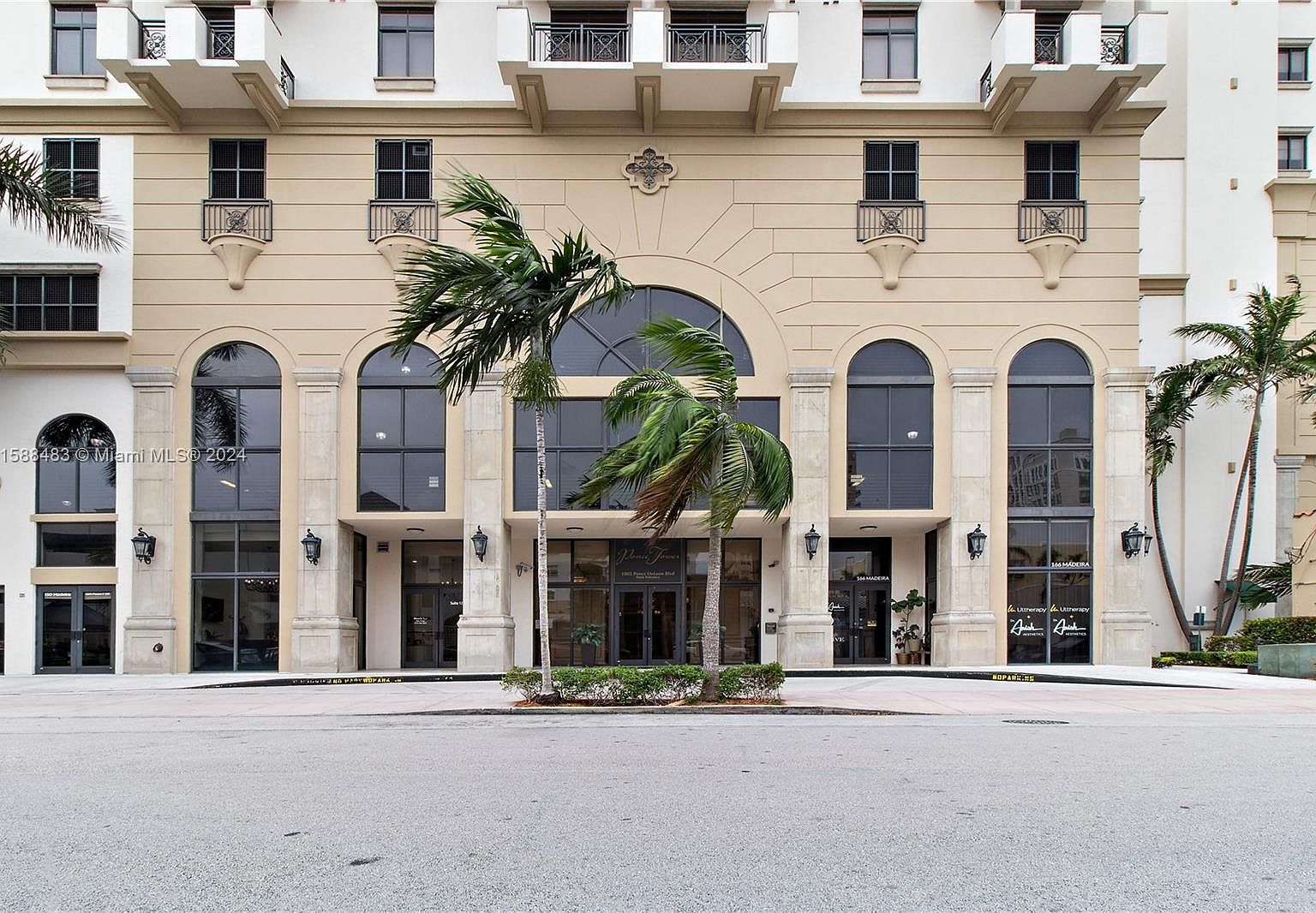 1805 Ponce De Leon Blvd APT 1200, Coral Gables, FL 33134 | MLS # ...