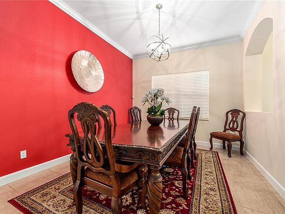 4th image of 1748 SW Kinglet Way