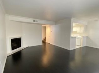 13002 Riverside Dr #6, Sherman Oaks, CA 91423