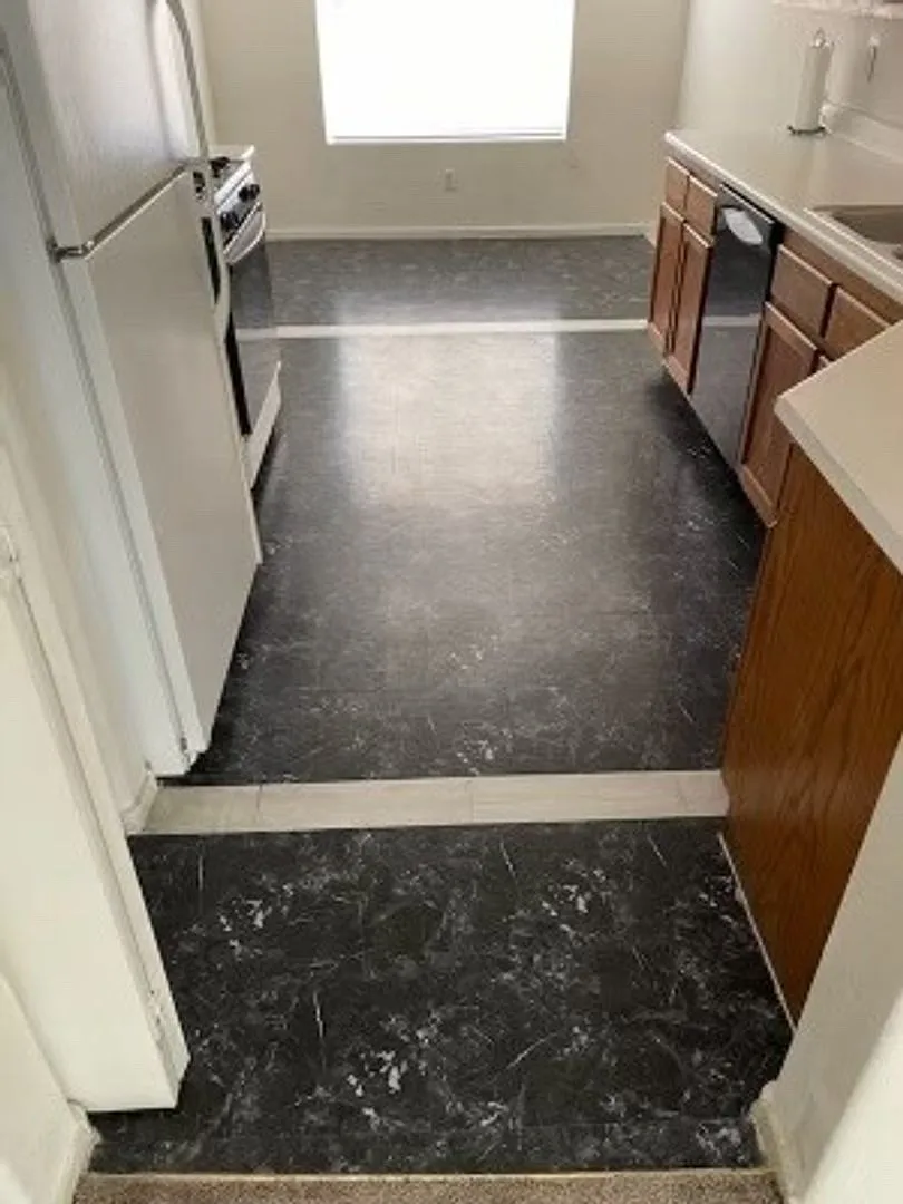 1420 Jamielinn Ln — Photo 3