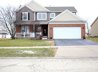 101 Ryan Ln, Shorewood, IL 60404