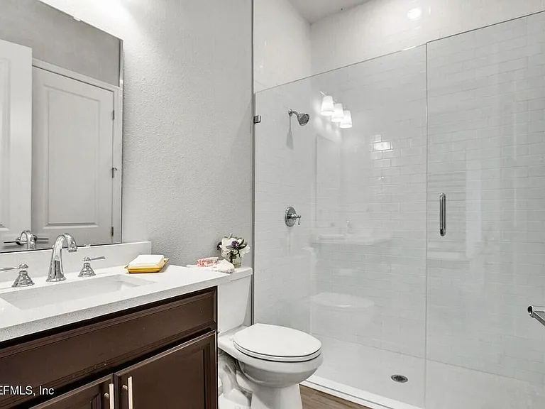 489 Caribbean Pl — Photo 16