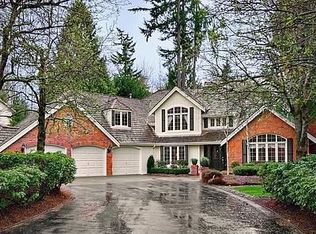 16713 Saybrook Dr NE, Woodinville, WA 98077
