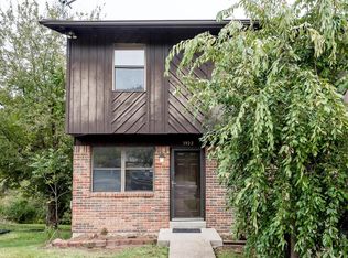 3922 Country Club Dr, Imperial, MO 63052