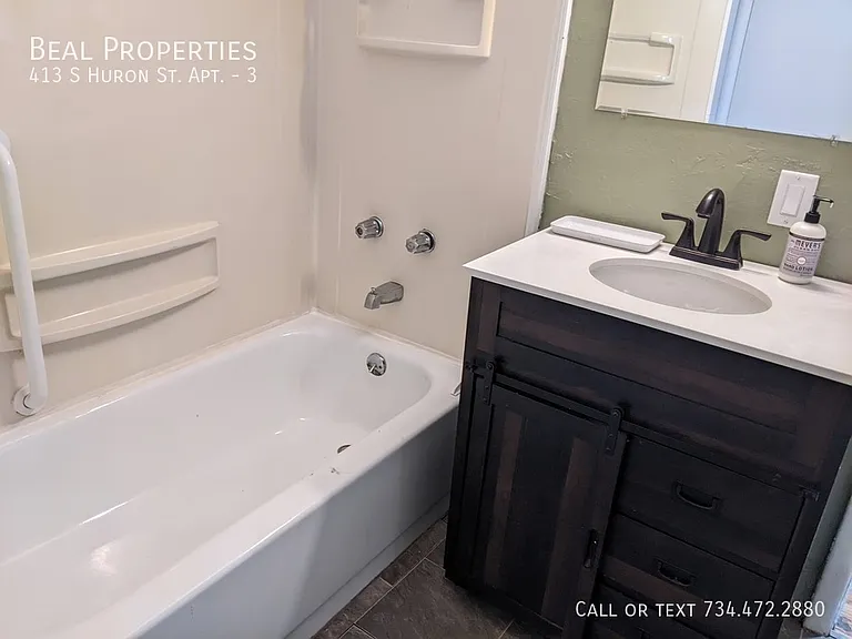 413 S Huron St #3 — Photo 8