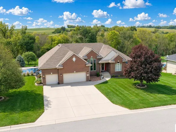 11486 Todd Dr, Blair, NE 68008