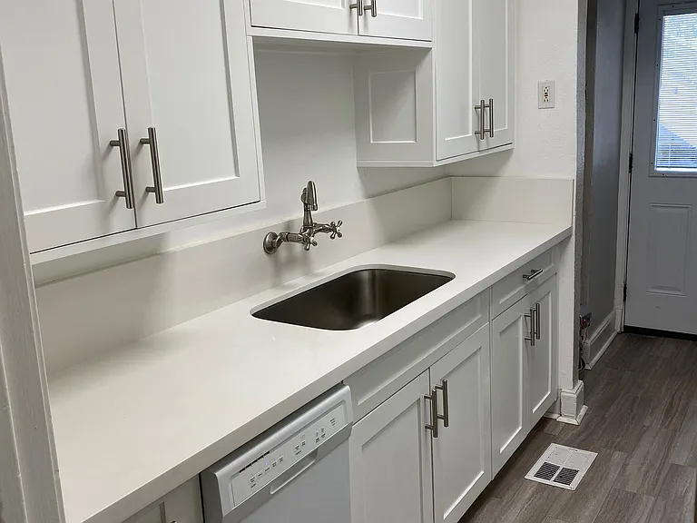 5924.5 La Vista Dr — Photo 5