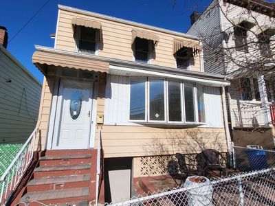 1112 21st St, North Bergen, NJ, 07047