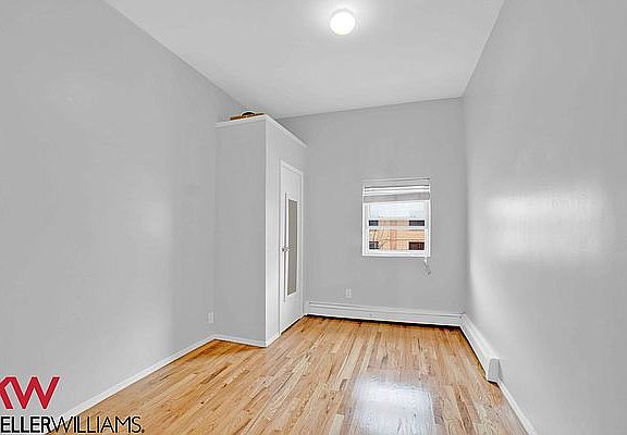 4th image of 37 Beaver St #3