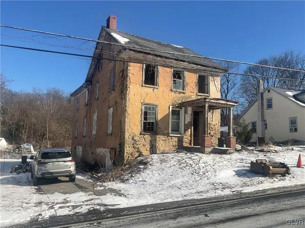 2005 Leithsville Rd, Hellertown, PA 18055