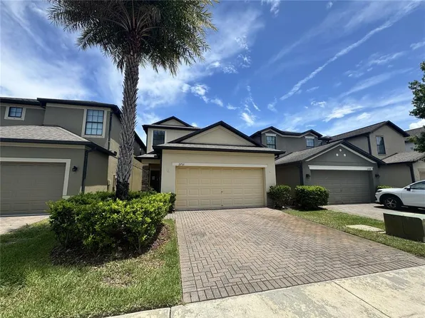 2731 Hampton Green Ln, Brandon, FL 33511