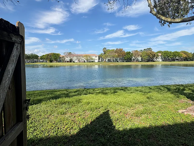 2819 SE 15th Rd — Photo 11