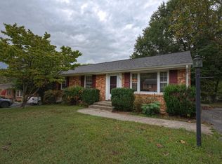 5566 Ambassador Dr, Roanoke, VA 24019