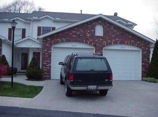 1822 Meadowland Dr, Brunswick, OH