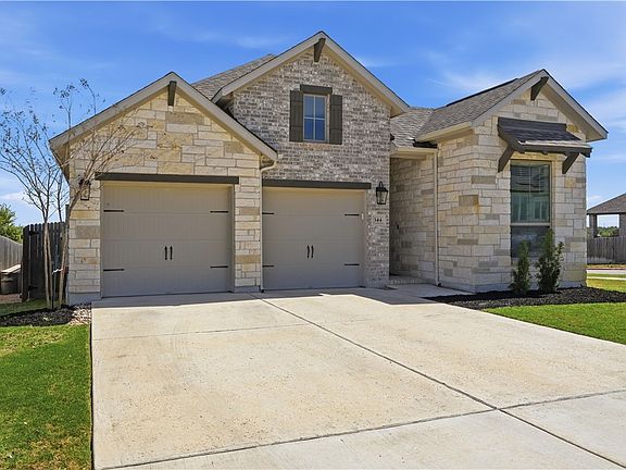 3rd image of 344 Carpenter Hill Dr